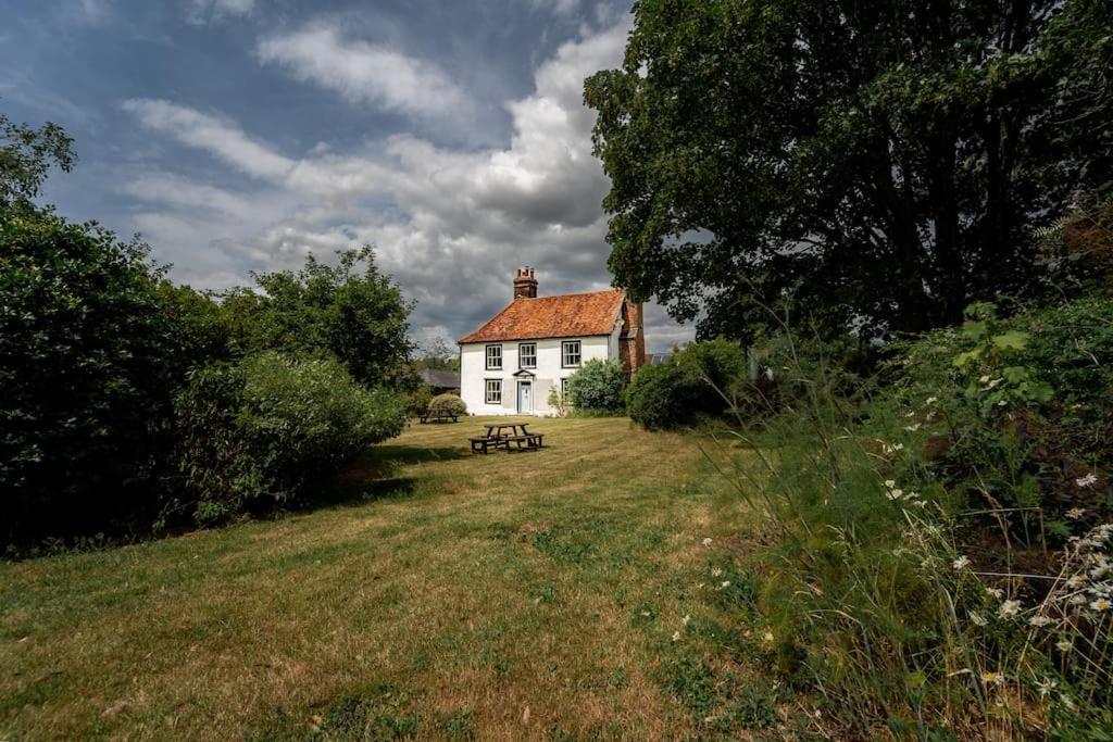 Villa 5 Bed Farmhouse Suitable For Contractors Private Parking Harlow Exterior foto